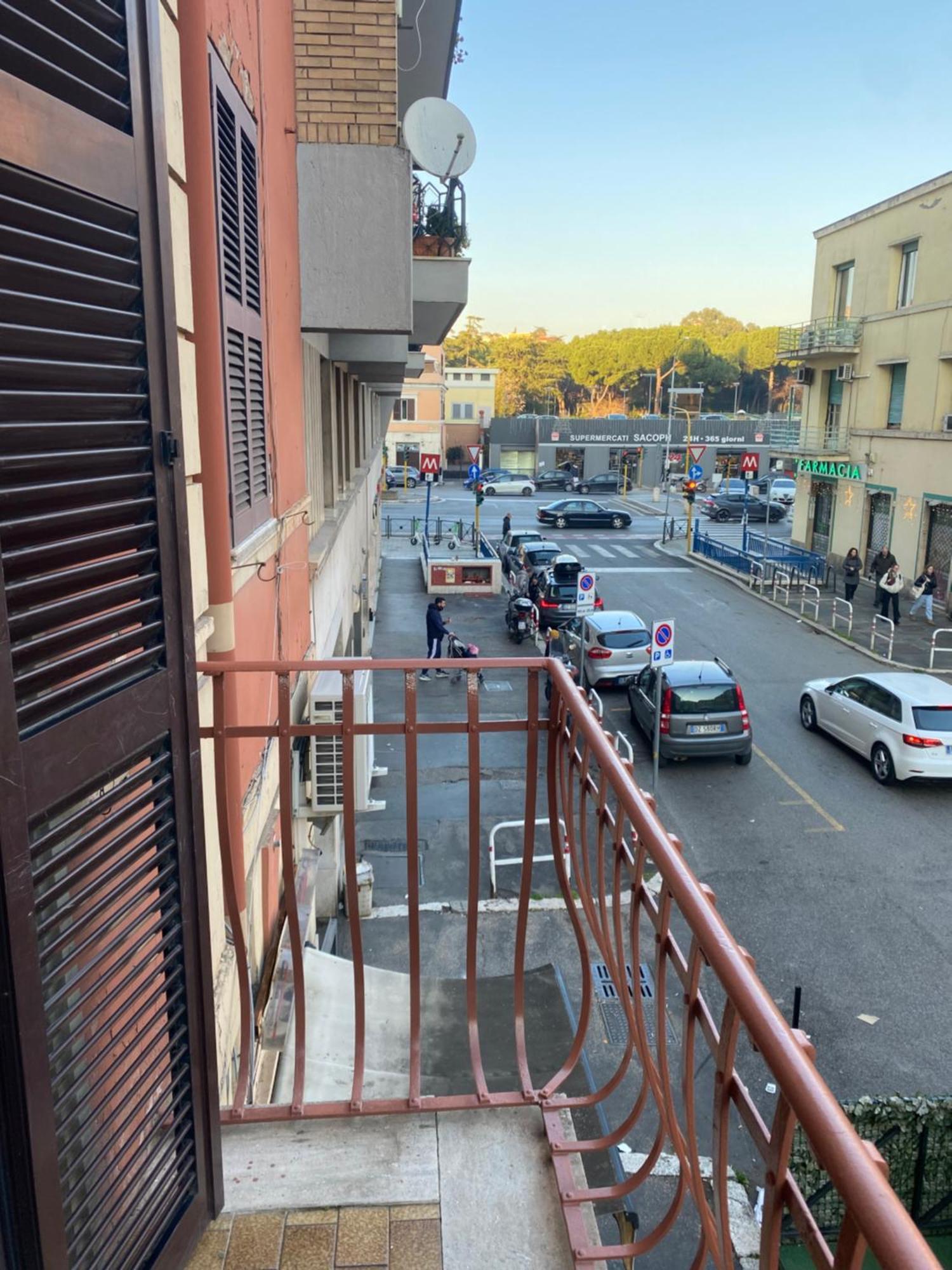 Domus Quadraro Ii Apartment Rom