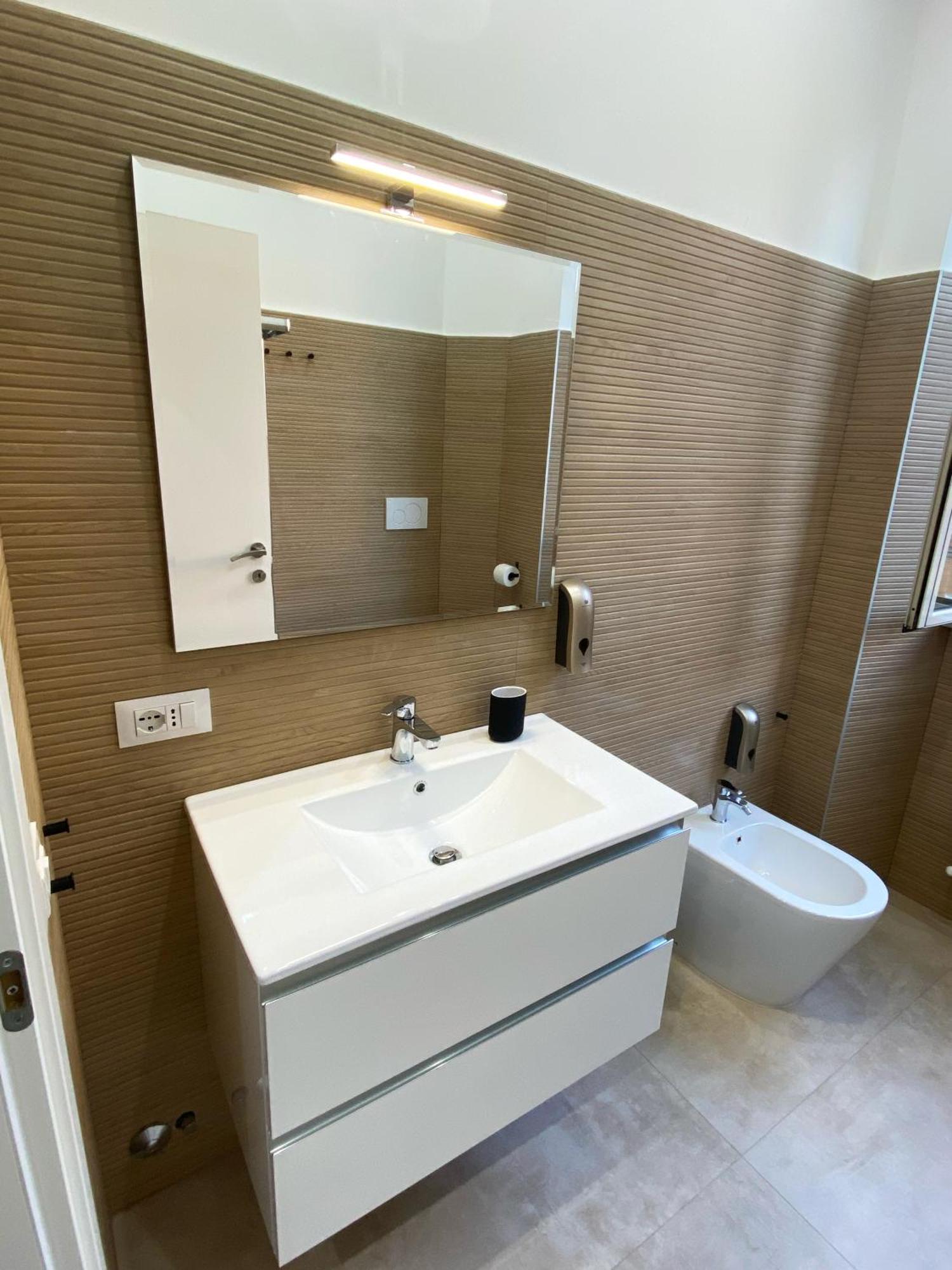 Apartment Domus Quadraro Ii Rom